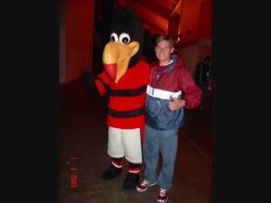 Me with the mascot for Flumaneis